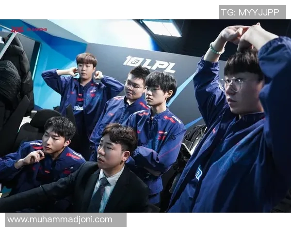 cc vs omg比赛视频-CC战队与OMG战队的巅峰对决，一场精彩绝伦的比赛视频解析-cc vs omg比赛视频